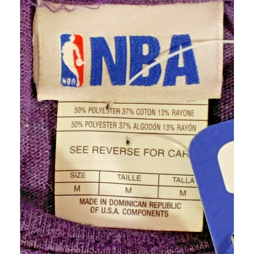 NBA Los Angeles Lakers Kobe Bryant 24 Women's Size Med Purple Graphic T- Shirt - Picture 6 of 6